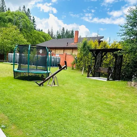 Hébergement de vacances Riverhill 2-4 осіб *