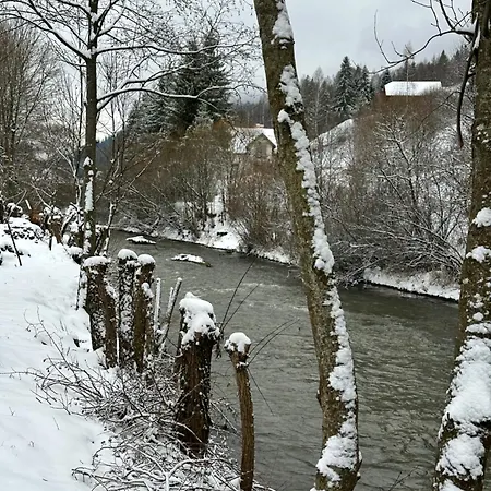 Hébergement de vacances Riverhill 2-4 осіб *